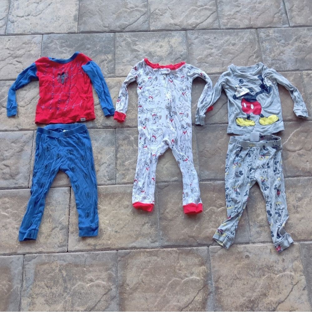 Bundle Disney pajamas